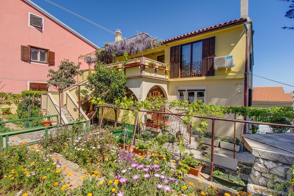 Apartments Petra Mali Lošinj Exteriér fotografie